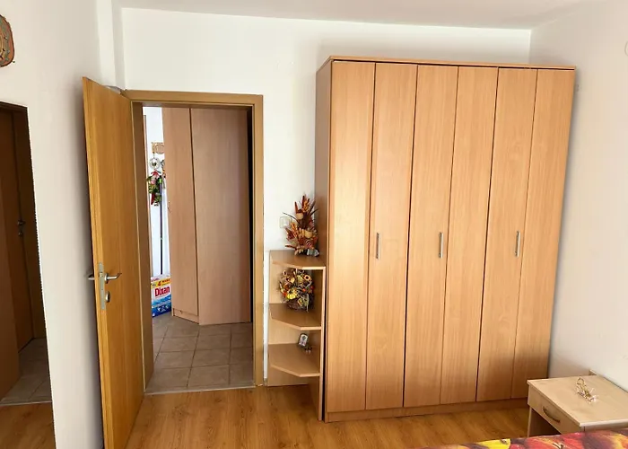 Aspen Golf With Stunning Mountain View